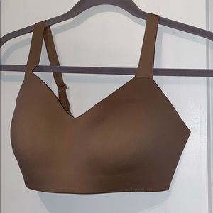 Lululemon hold true bra
